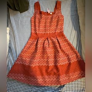 Detailed going out dress